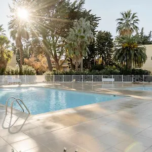 Appartement Spacious At A 5 Min Walk From The, Antibes